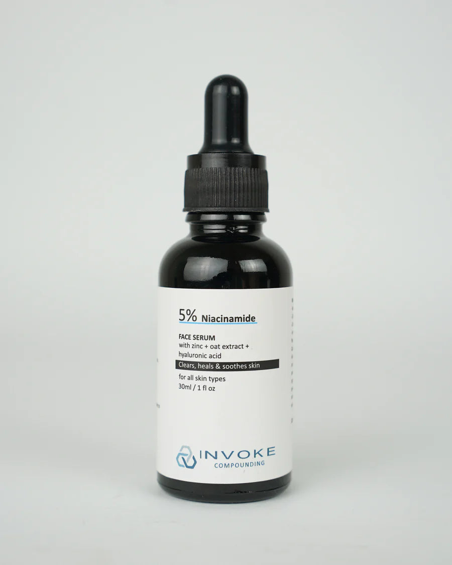 Serum with 5% Niacinamide, Zinc and Oat Extract, plus Hyaluronic Acid