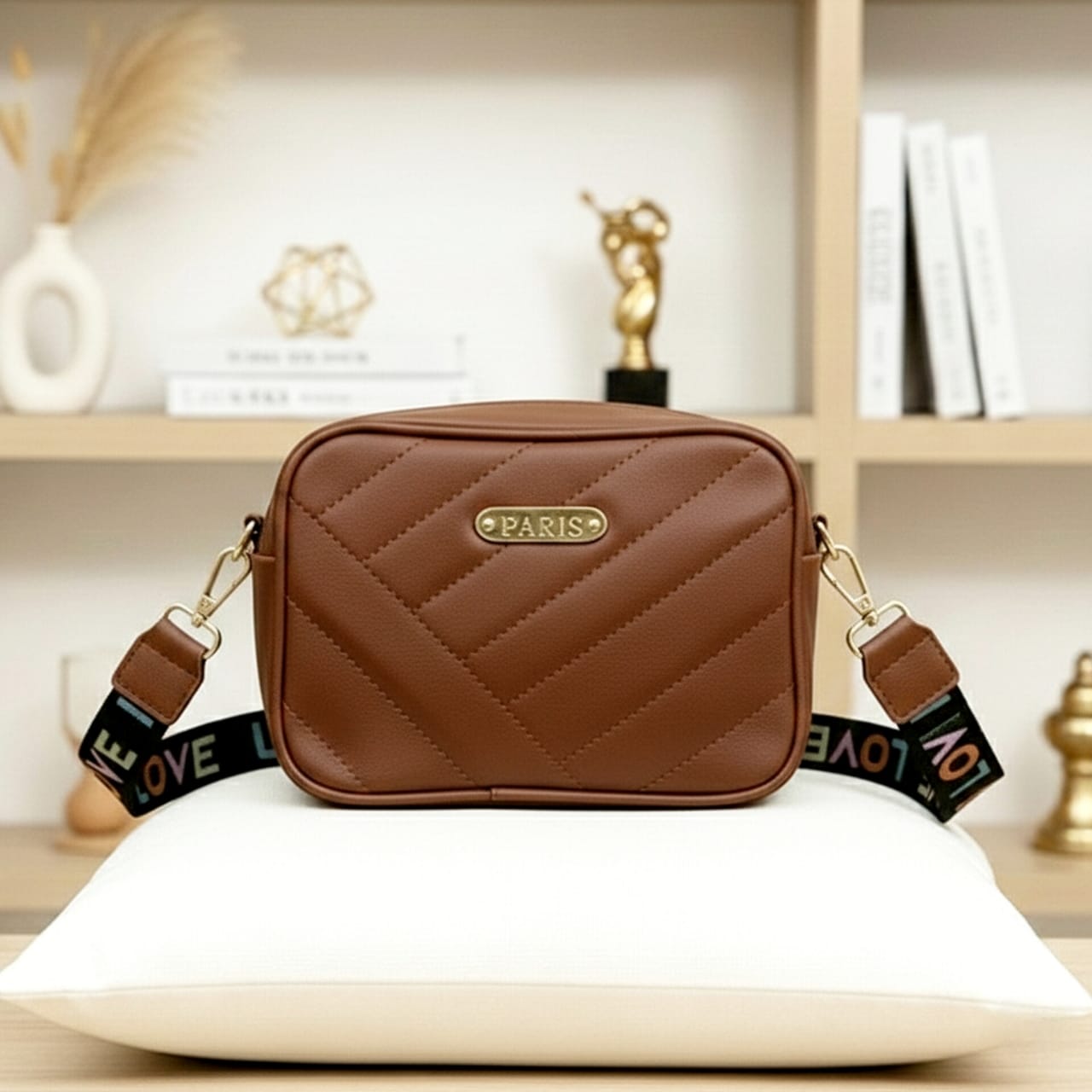 👜 Fashionable Party Hand Bags for Girls – Stand Out in Style/PRADA Brand