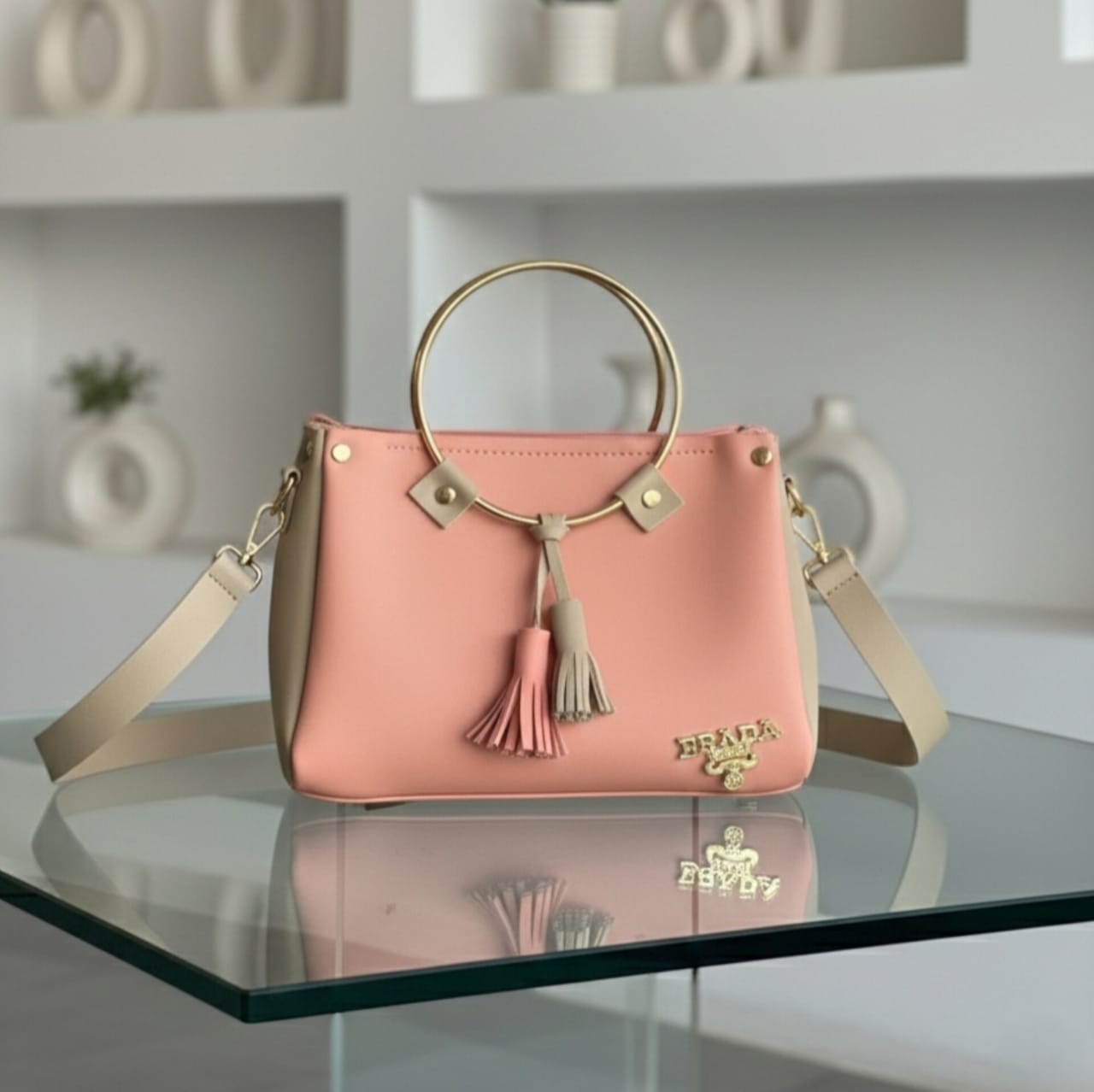 👜 Fashionable Round Handle Bags for Girls – Stand Out in Style/PRADA Brand